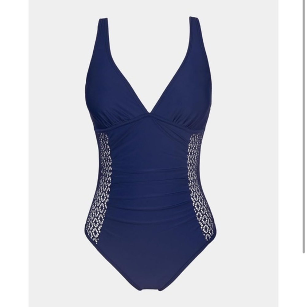CUPSHE One Piece Swimsuit Ruched Plunging V Neck Lace Bathing Suit Full Coverage